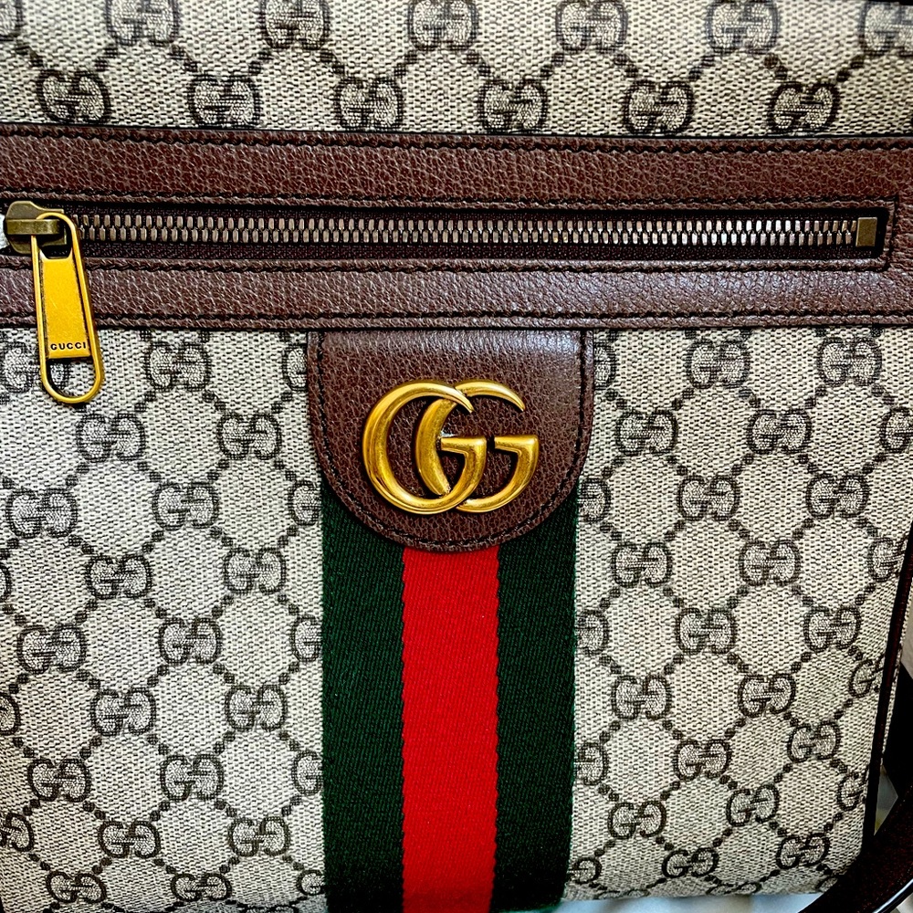 GUCCI Crossbody bag
